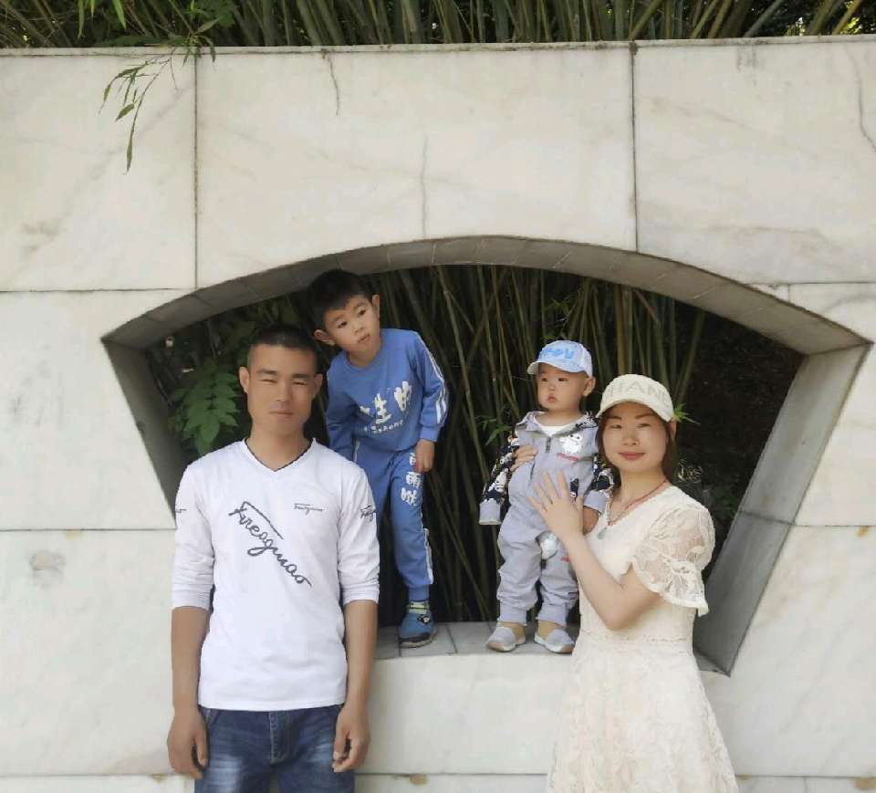 个人中心|话题 - 小猪导航 - 社交电商行业全国微信群二维码导航平台大全