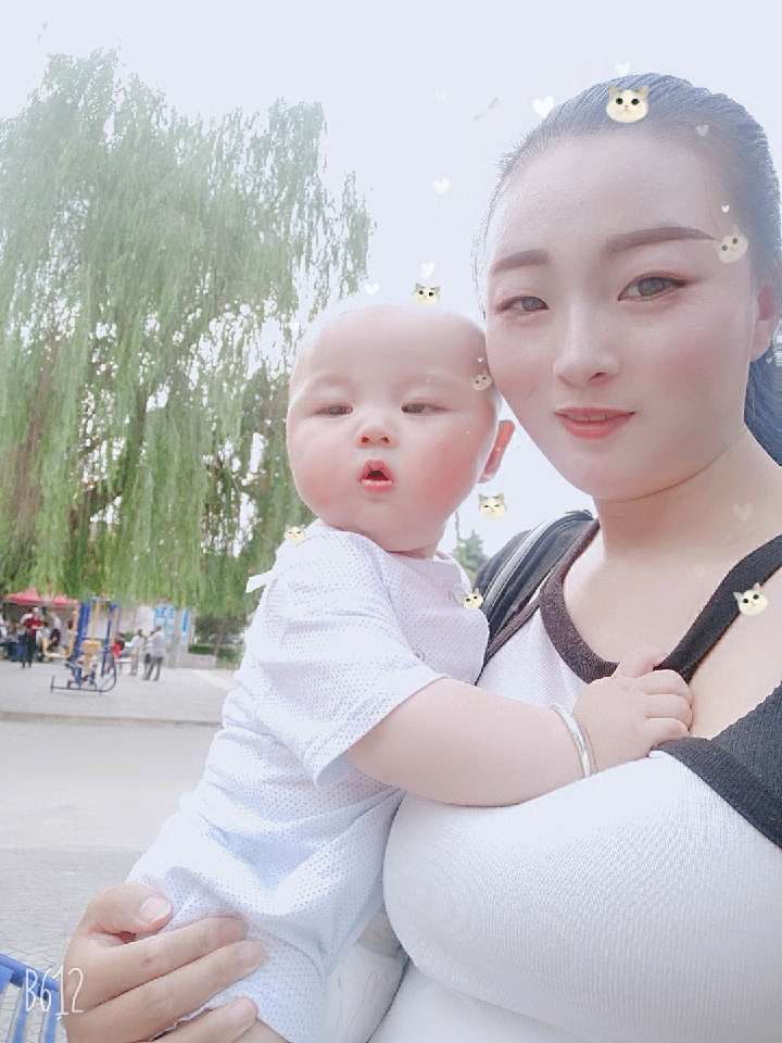 个人中心|话题 - 小猪导航 - 社交电商行业全国微信群二维码导航平台大全