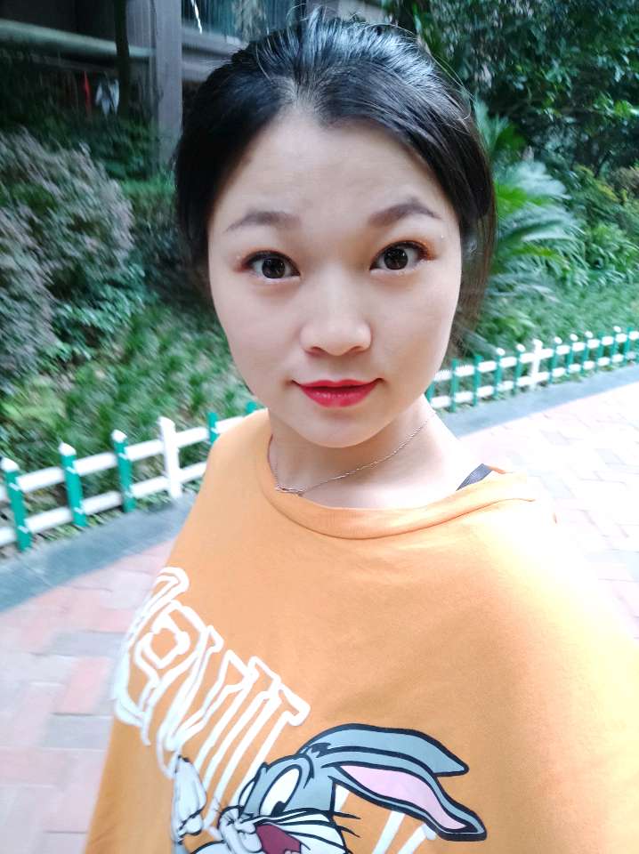 个人中心|话题 - 小猪导航 - 社交电商行业全国微信群二维码导航平台大全