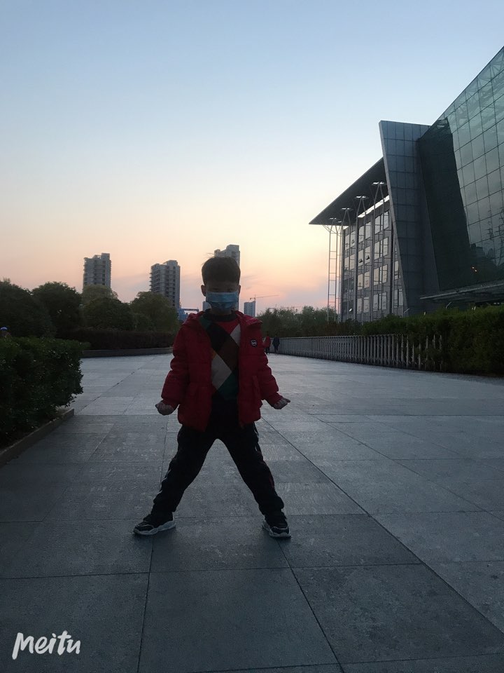 个人中心|话题 - 小猪导航 - 社交电商行业全国微信群二维码导航平台大全
